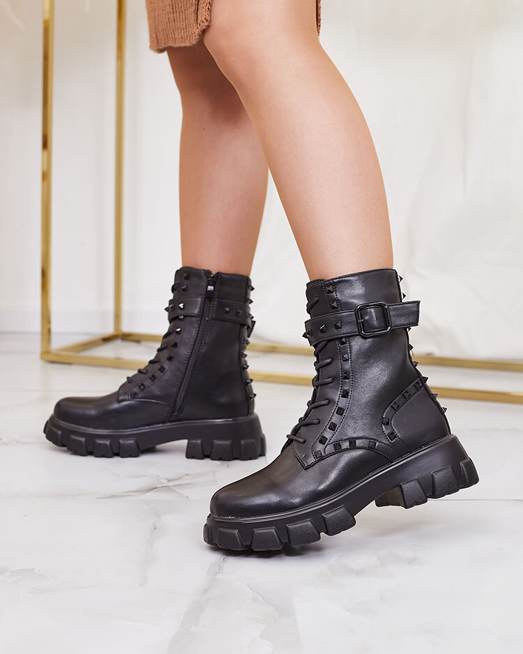 Royalfashion Women's bagger boots in black Dzettey