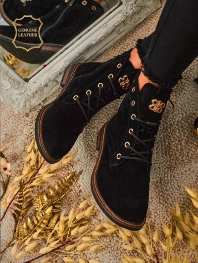 Aurelia Romano Women's Suede Ankle Boots - Brown, with Fur