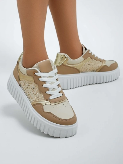 Royalfashion Women's sneakers on a platform Panterr