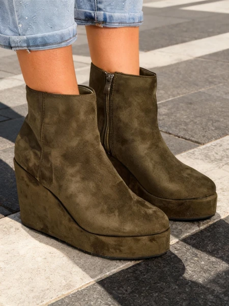 Royalfashion Sieviešu klinšu zābaki Sieffa