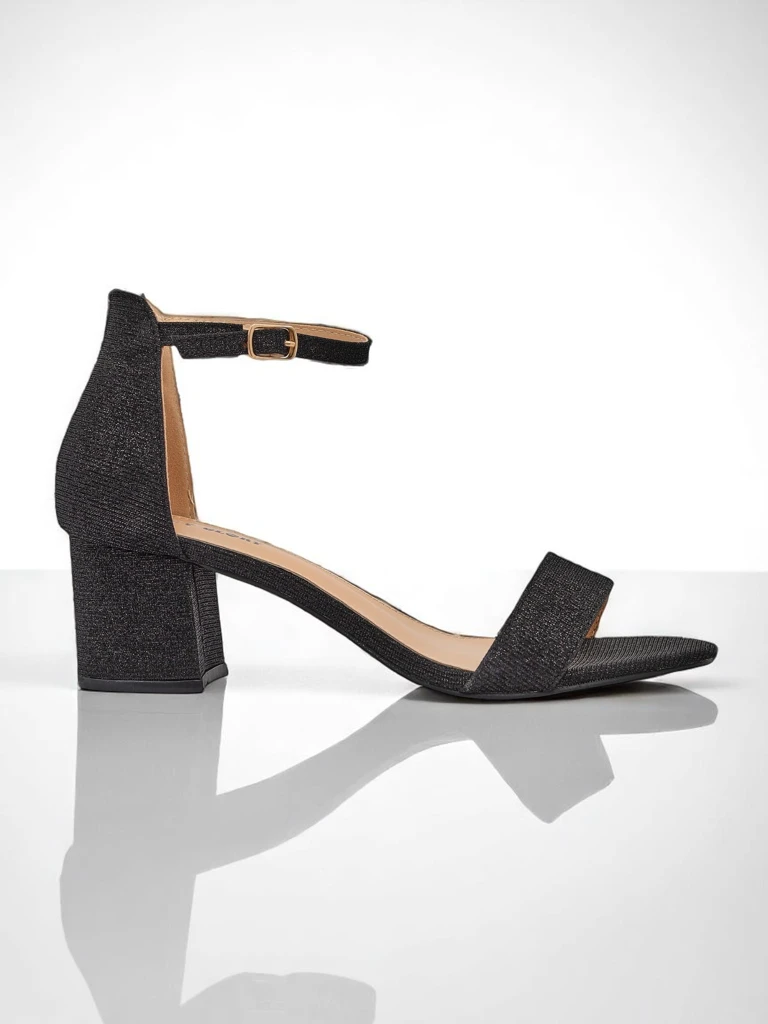 Royalfashion Sandalet na Mata a kan Beliss