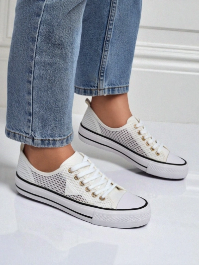 Royalfashion sieviešu perforētās kedas Rebbse