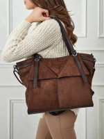 Темно-коричневый