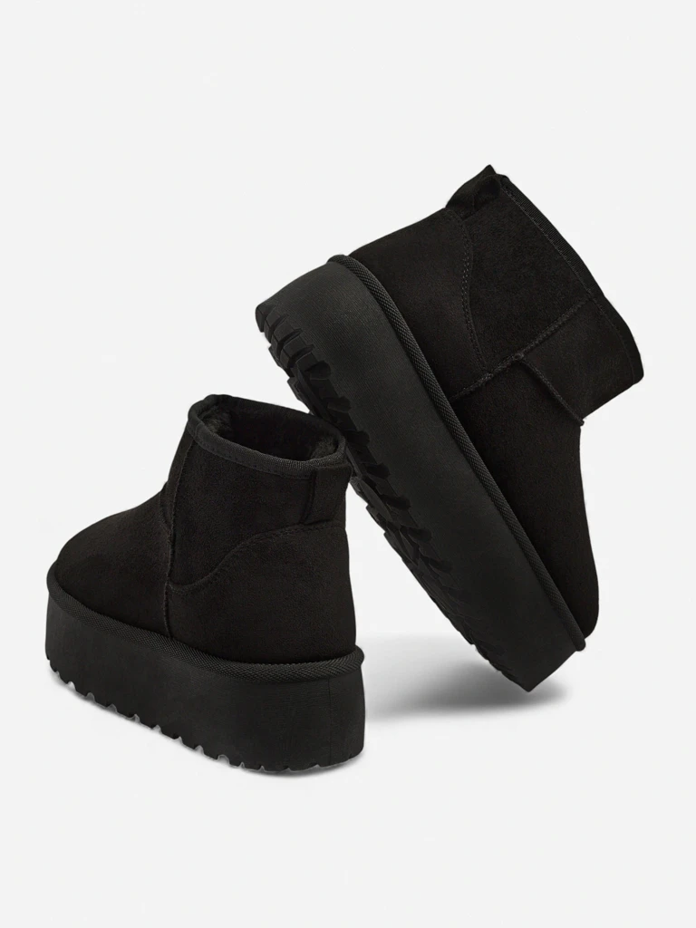 Luna Women's Black Leather Elegant Ankle Boots for Autumn