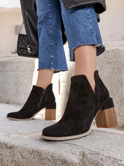 Royalfashion Women's ankle boots on a post Vettot