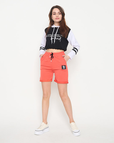 Women's red knee-length shorts - Clothing