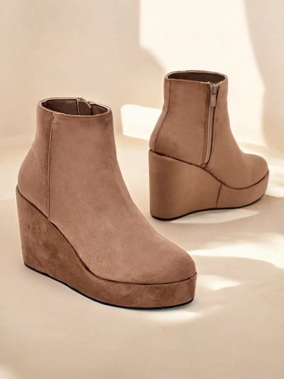 Royalfashion sieviešu iegarenas zābaki Sieffa