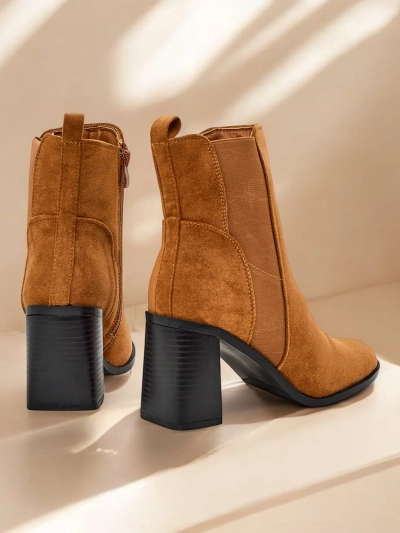 Royalfashion Women's ankle boots on a chunky heel Enotto