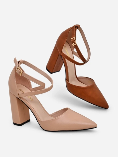 Royalfashion Sieviešu kurpes ar šķērsotām siksnām Eurolias