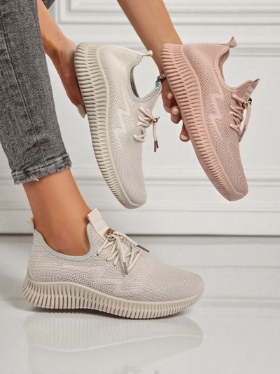 Aurelia Bianca – White Women's Royalfashion Sneakers on a Flat Sole