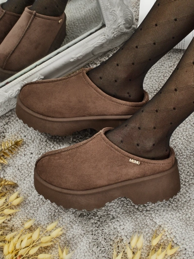 Lühikesed naiste karusnahast saapad Calindra