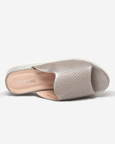 Light brown women's openwork wedge slippers with brocade Lekisa - Shoes