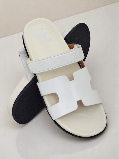 Royal Fashion Women's flat sole slippers Arian