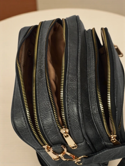 Маленькая женская сумочка из экокожи Hidden Thorn