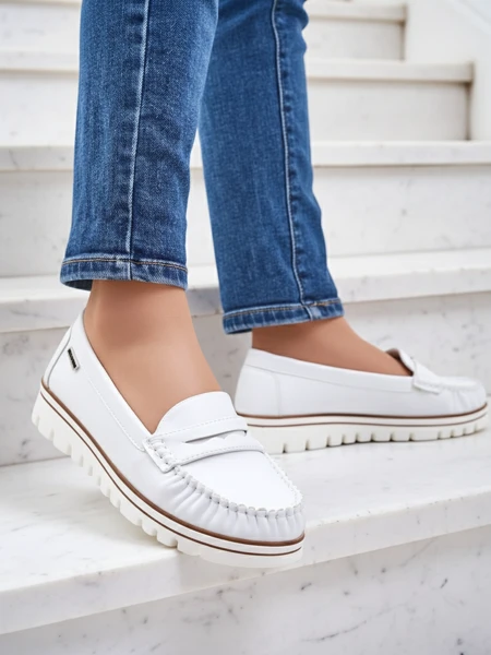 White Eleganza Moccasins from the Spring Collection