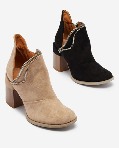 Light brown women's insulated boots on a post Mukis - Footwear