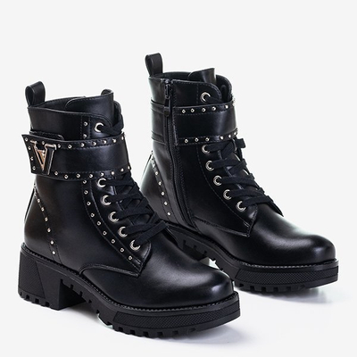 Black bags with Valica jets - Footwear