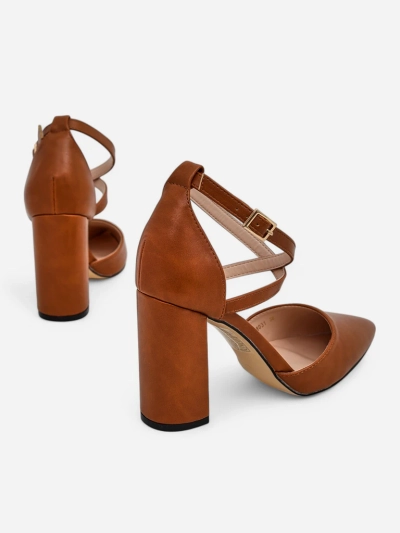 Royalfashion Sieviešu kurpes ar šķērsotām siksnām Eurolias