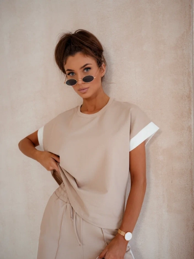 Royalfashion Женский хлопковый комплект с короткими рукавами и расклешенными брюками