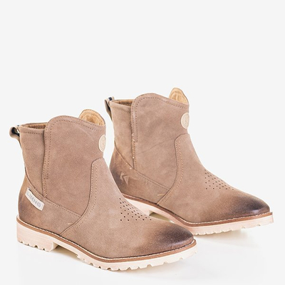 Light brown women's boots with flat heel Judetta - Shoes