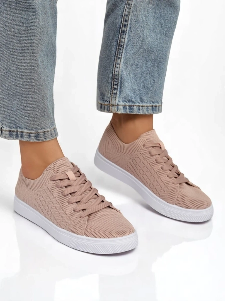 Lavli se sneakersi Royalfashion Calista Rosa - rozavo buti pe prastavaki kaj bersh