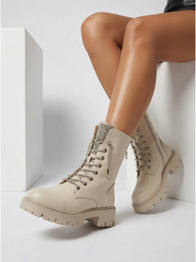 Eko usnjeni ženski gležnarji s vezalkami Farly