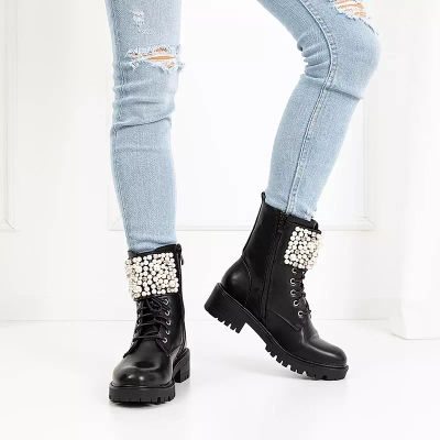 OUTLET Black boots with Mais pearls - Footwear