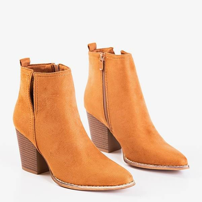 Brown ankle boots a'la cowboy boots on a higher post Mevelyno - Footwear