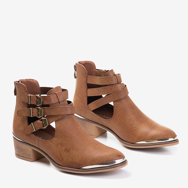 Brown women's boots with low heels with cut-outs Kysse - Footwear
