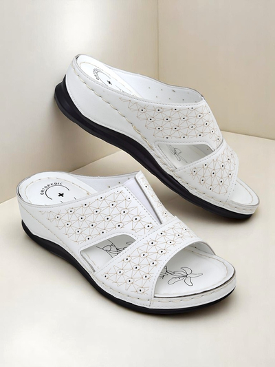 Royalfashion Женские шлепанцы на толстой подошве Nova Step