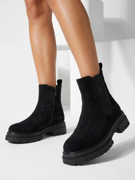 Women's Chelsea boots made of eco-suede Lunvor