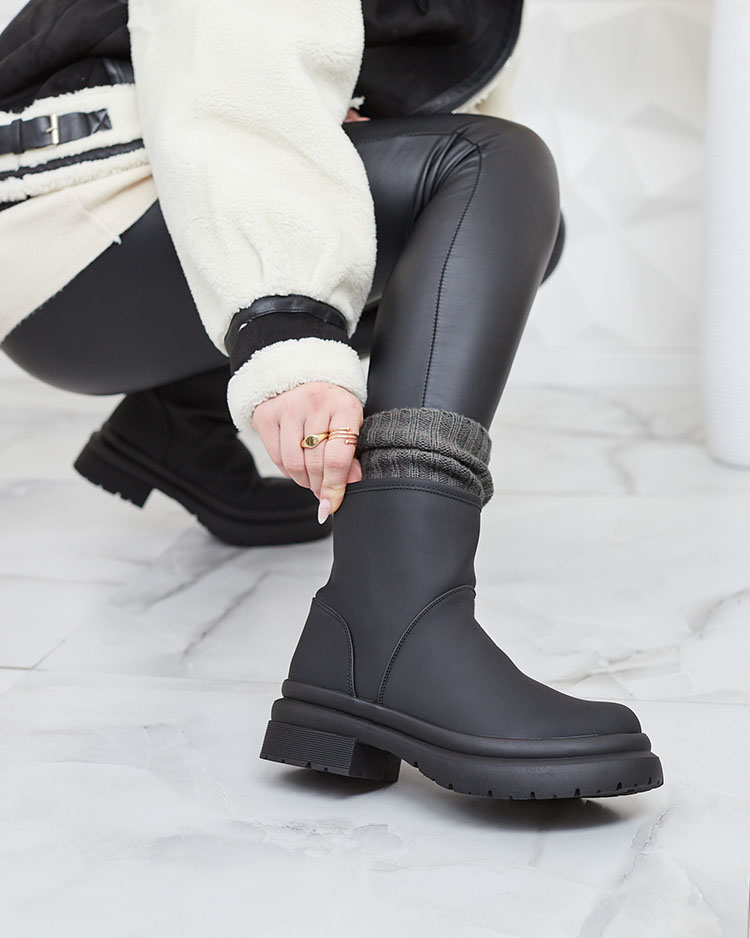 Royalfashion Black matte women's boots with thicker sole Holeopi