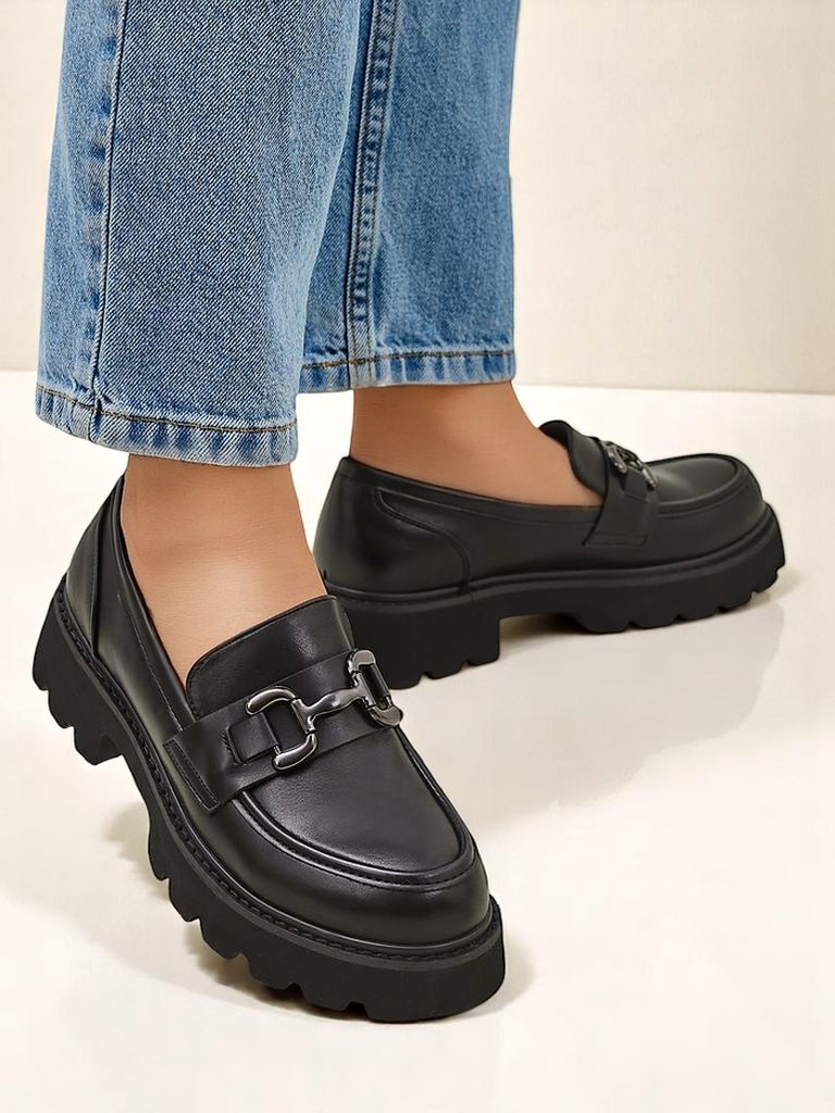 Royalfashion Women’s loafers on a thicker sole Rouetta