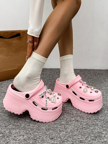 Royalfashion Women's rubber flip-flops with decorations Dellos