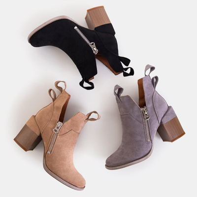 Черные женские ботильоны на квадратных каблуках Darera