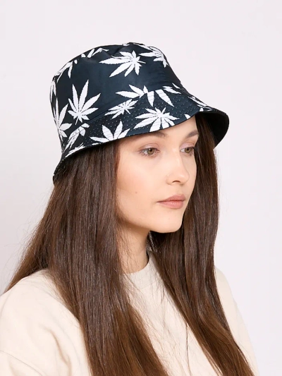 Royalfashion Sieviešu cepure ar izdruku