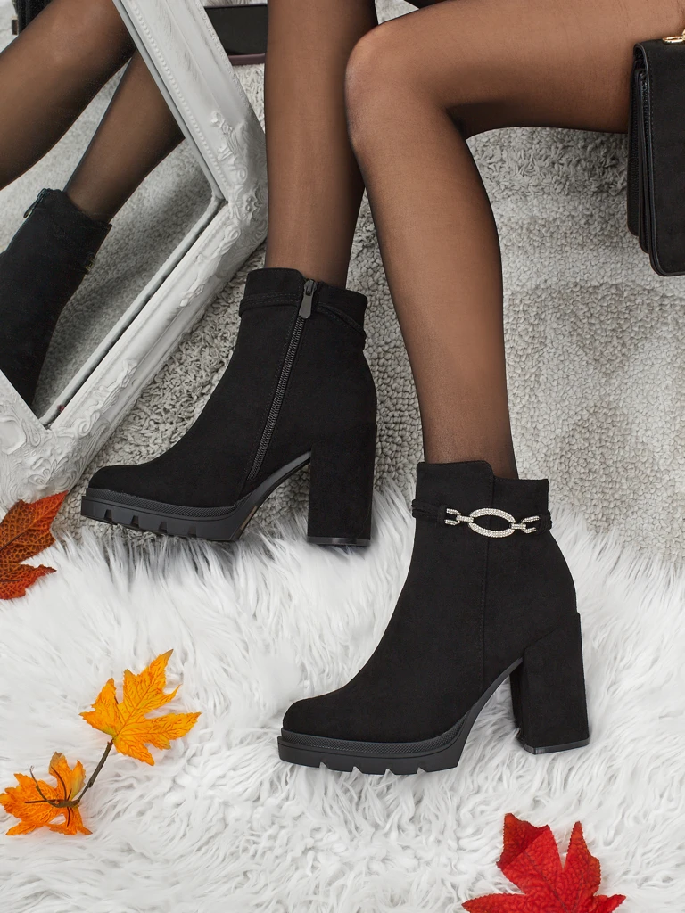 Luna Black Elegant Everyday Ankle Boots