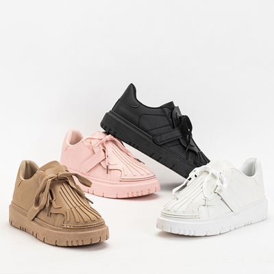 OUTLET Women's white sports sneakers Sumikoa - Footwear