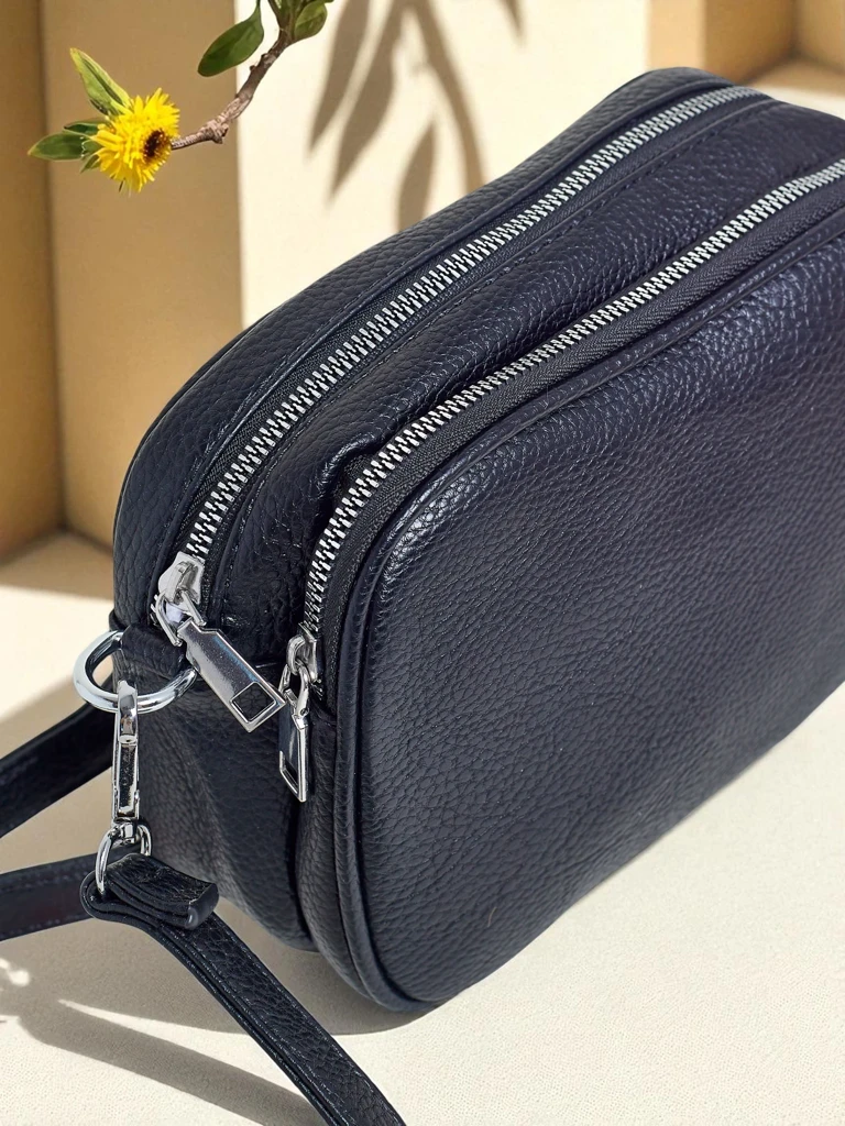 Royalfashion Small women's handbag made of eco leather Vita Serena