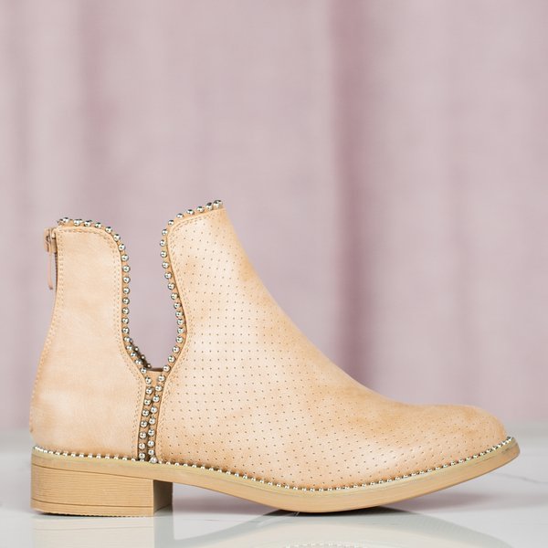 Beige boots with cut-out Schannon - Footwear 1