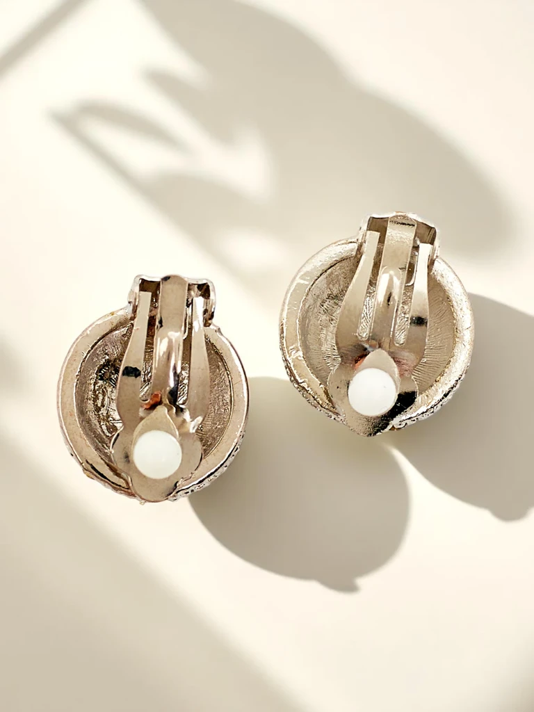 Royalfashion Sieviešu klipšu auskari ar kubiskā cirkonija inkrustācijām