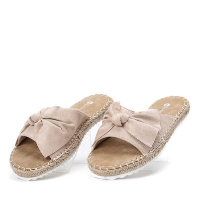 Klapki z kokardką w kolorze nude Summer Flower - Obuwie