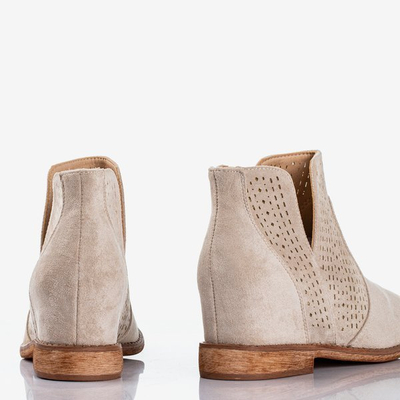 Royalfashion Light beige boots on a hidden anchor a'la cowgirls Besis