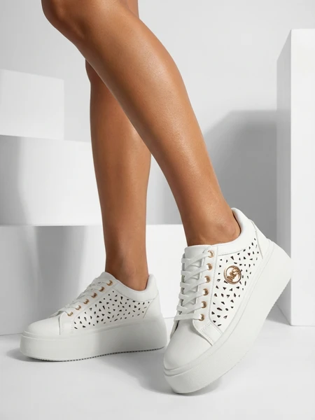 Aurelia Bianca – White Platform Sneakers Royalfashion Ecru