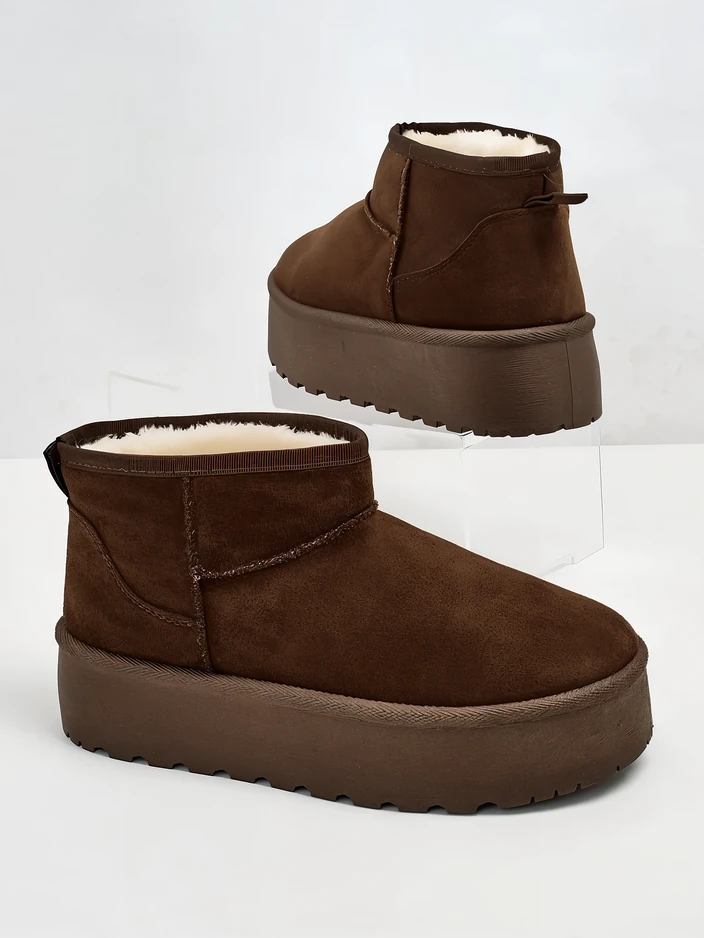 Royalfashion Women's platform snow boots a'la Dagodo