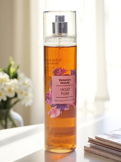 Вдохновляющий женский мист для тела Victoria's Beauty Violet Plum