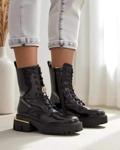 Женские ankle boots из лаковой экокожи Tesiolle