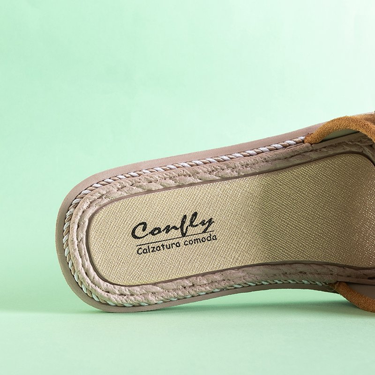 Brown women's slippers with a Foas bow - Footwear