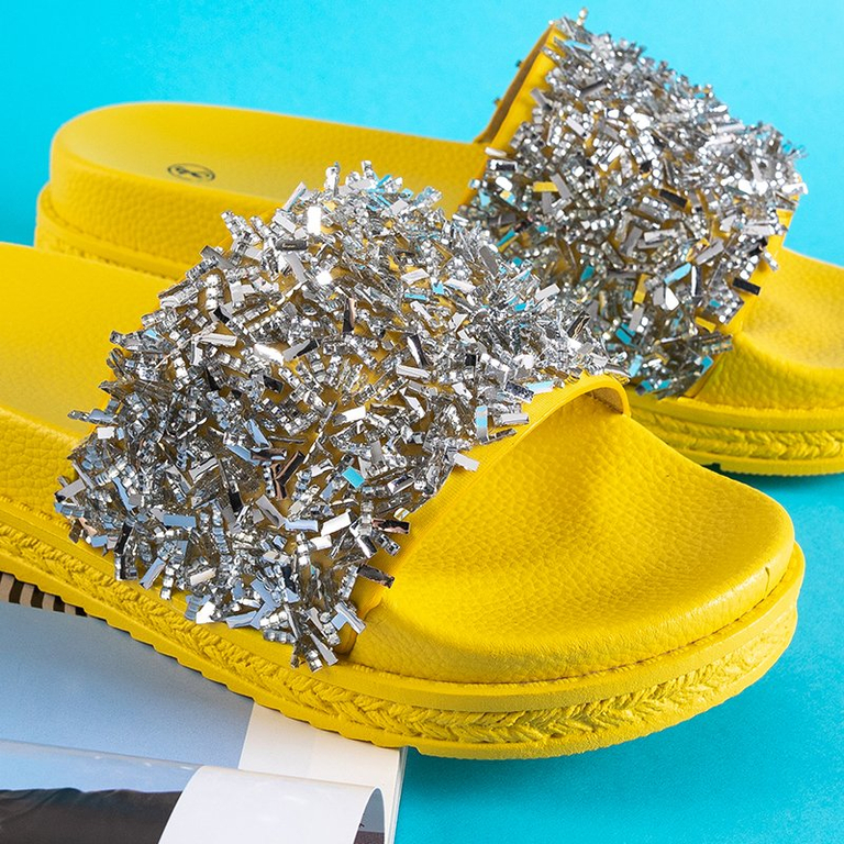 Dzeltenas sieviešu čības ar kubiskajiem cirkoniem Onesti - Apavi