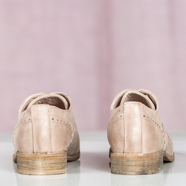 Pink shoes with flat heels and Nose rivets - Shoes 1